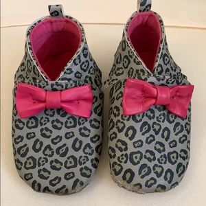 Stride rite 6-12 month moccasins